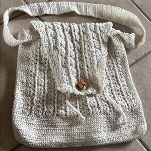 Crochet white/cream tone Shoulder Bag with Wooden Button